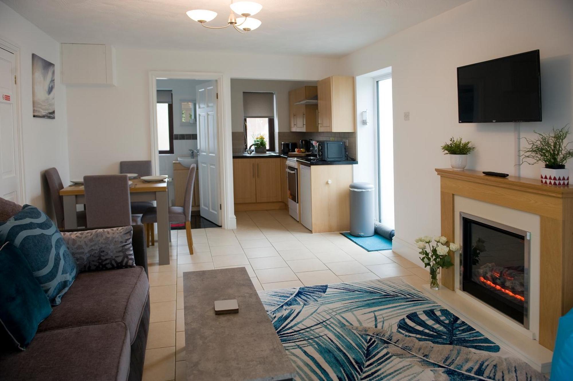 Bryngwran Mountain View Apartment - Short Drive To Beaches מראה חיצוני תמונה